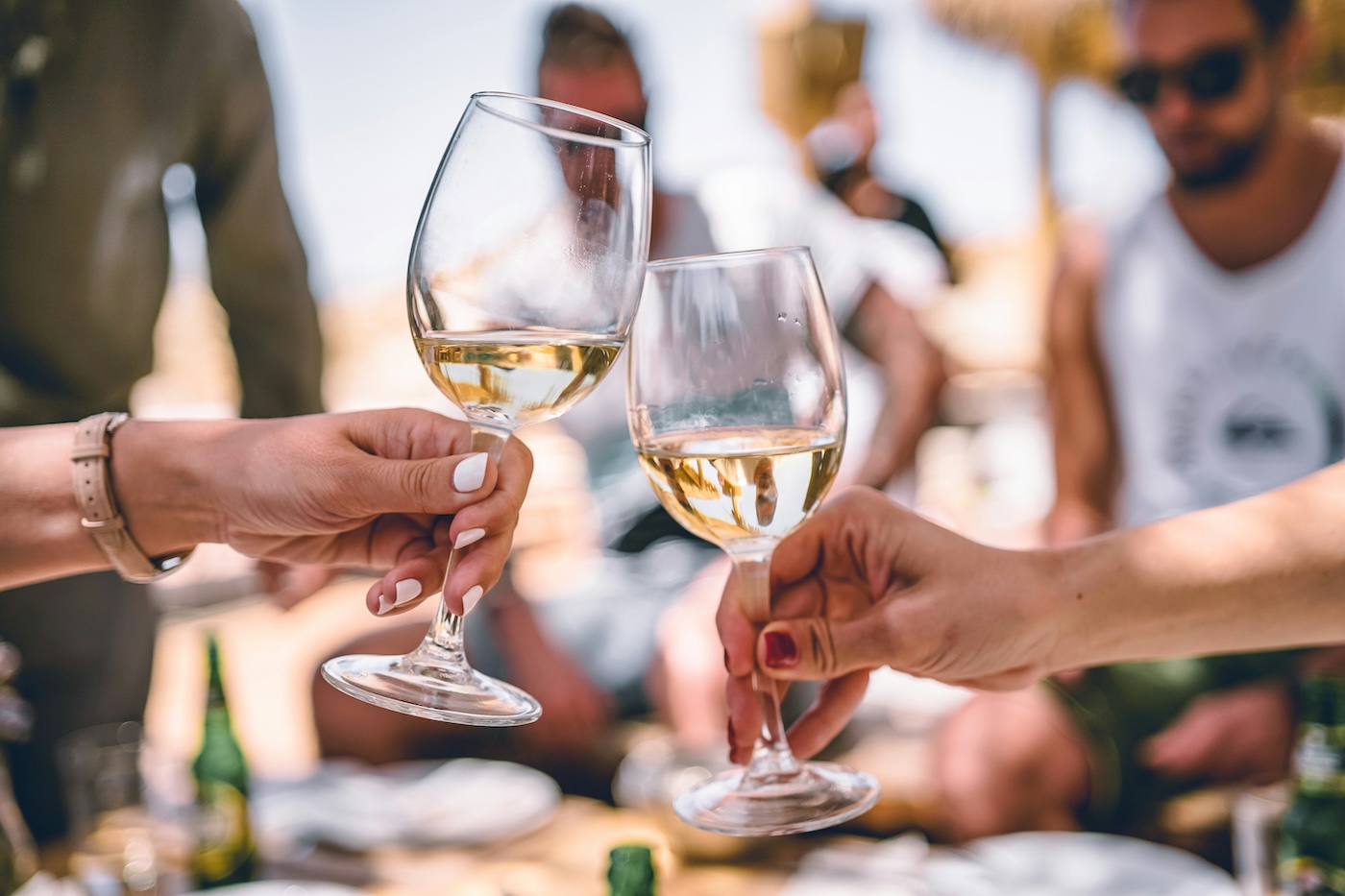 happy hour wine cheers